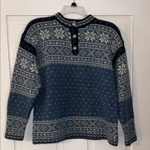 L.L. Bean Navy and Cream Nordic Sweater